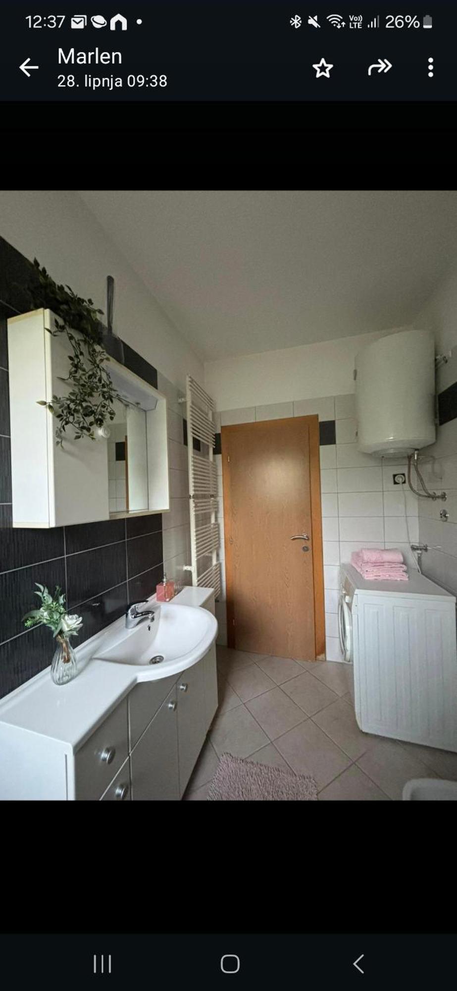 Apartment And Room Marlen ロヴィンスコ・セロ エクステリア 写真